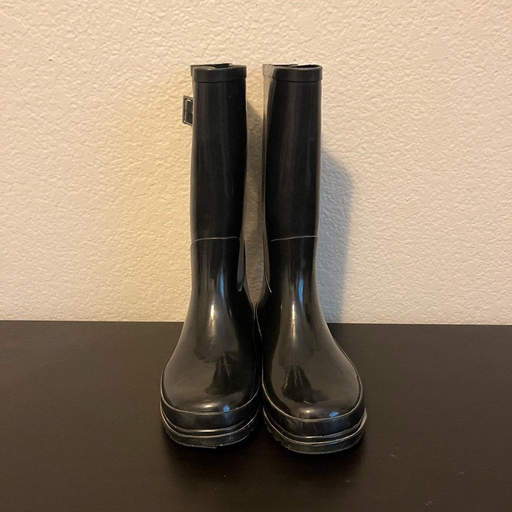 Rain boots